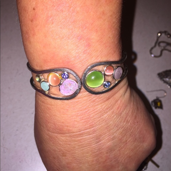 Traded - Picture 5 of 6